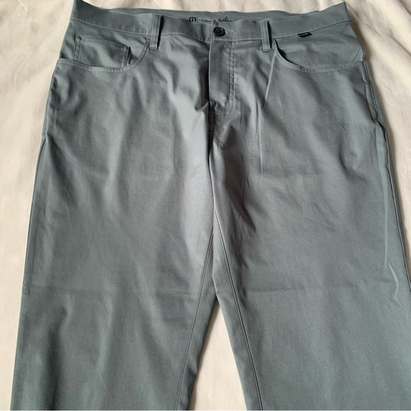 Travis Mathew Men’s Green Stretchy Pants Men's Size 36 - Picture 2 of 11